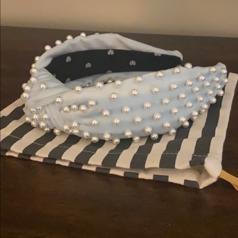 Lele Sadoughi Blue Velvet Pearl Headband